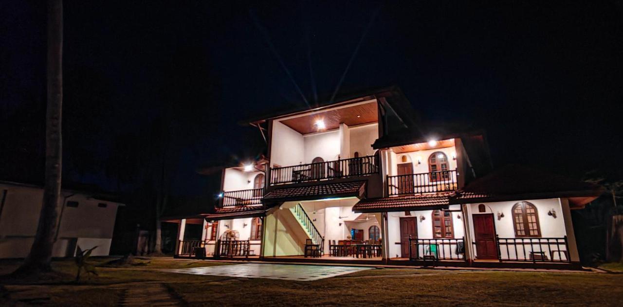 אהנגאמה Nu-Vin Beach Hotel מראה חיצוני תמונה