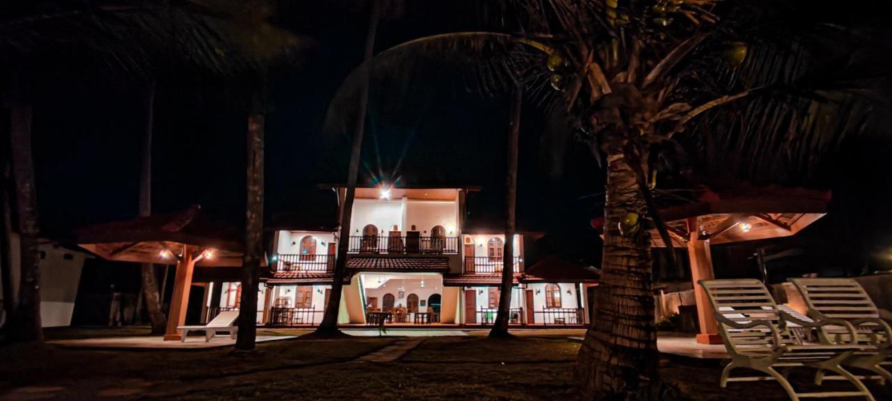 אהנגאמה Nu-Vin Beach Hotel מראה חיצוני תמונה