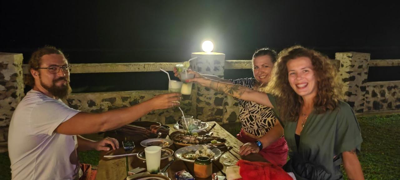 אהנגאמה Nu-Vin Beach Hotel מראה חיצוני תמונה